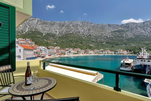 Apartmán Lux Dado Igrane Exteriér fotografie