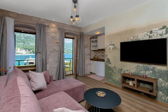 Apartmán Lux Dado Igrane Exteriér fotografie